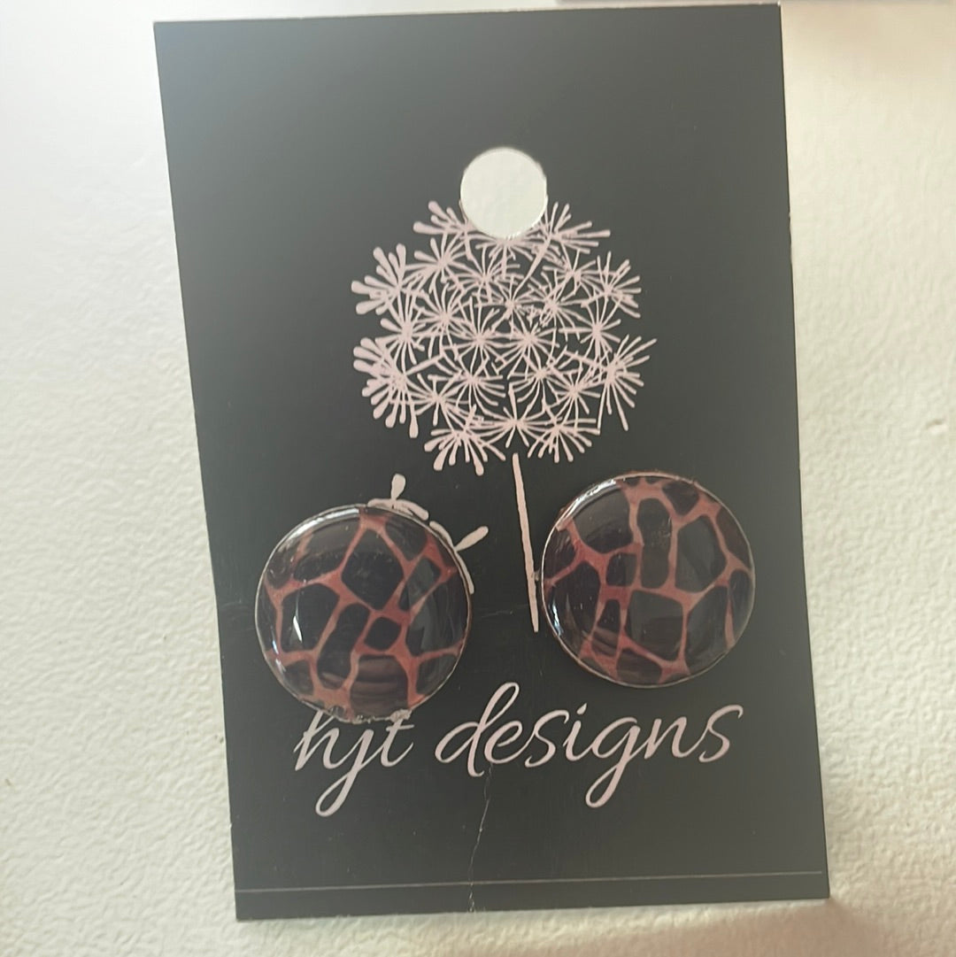 Earring circles