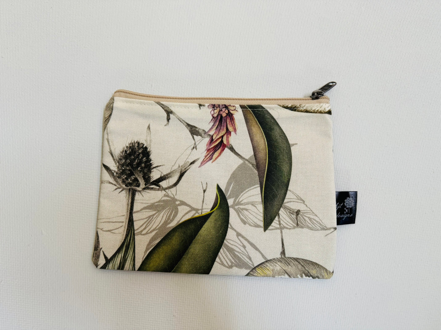 Clutch small