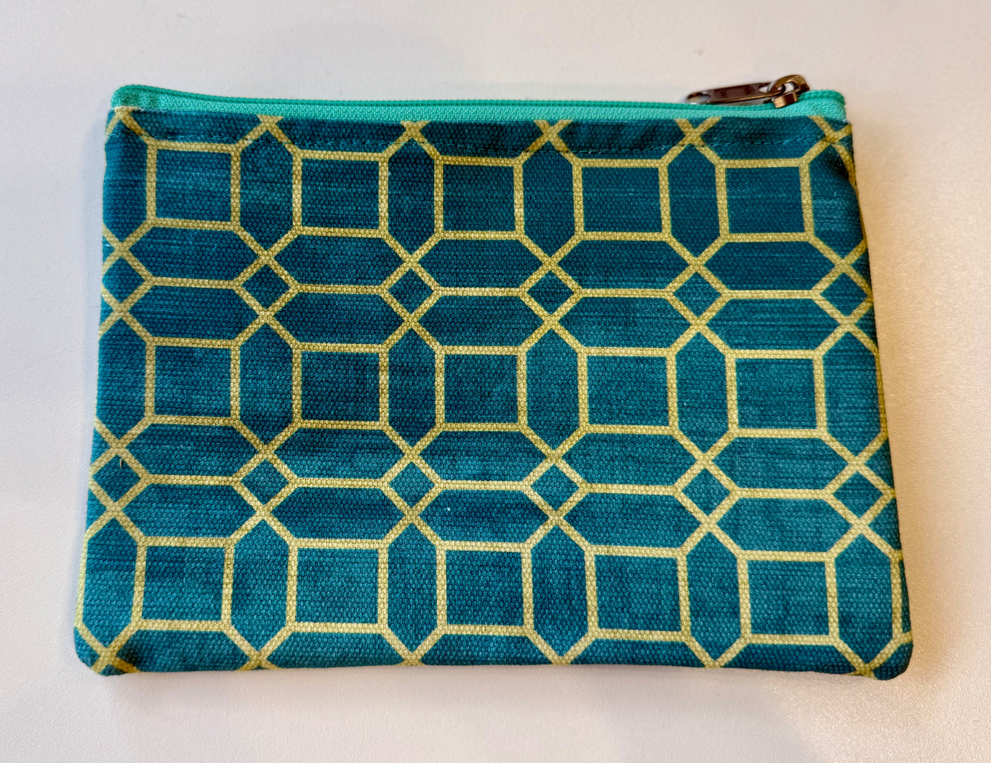 Clutch small