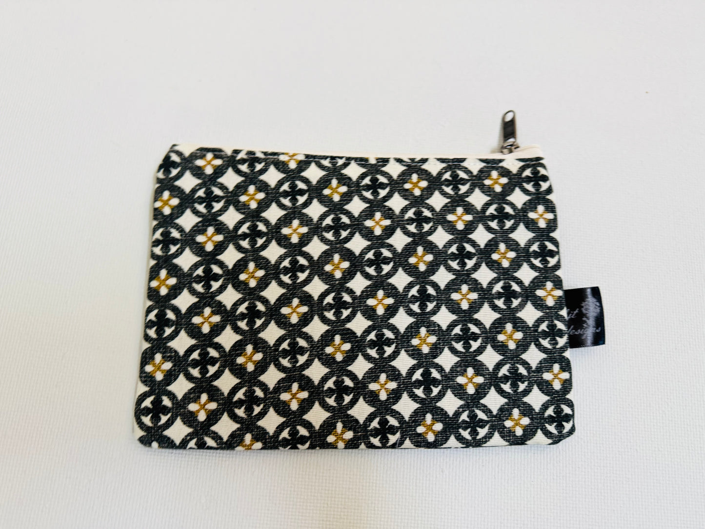 Clutch small