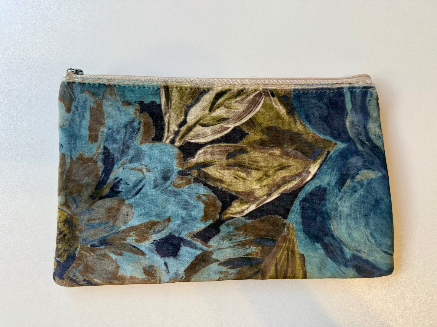 Clutch Large